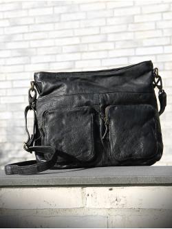 Montana Kinsey Crossbody taske med skulderrem - Sort bffelskind